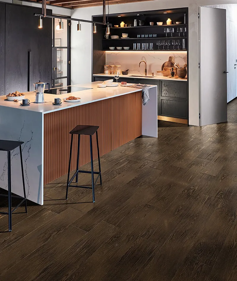 Chene No.3 Brushed & Lacquered